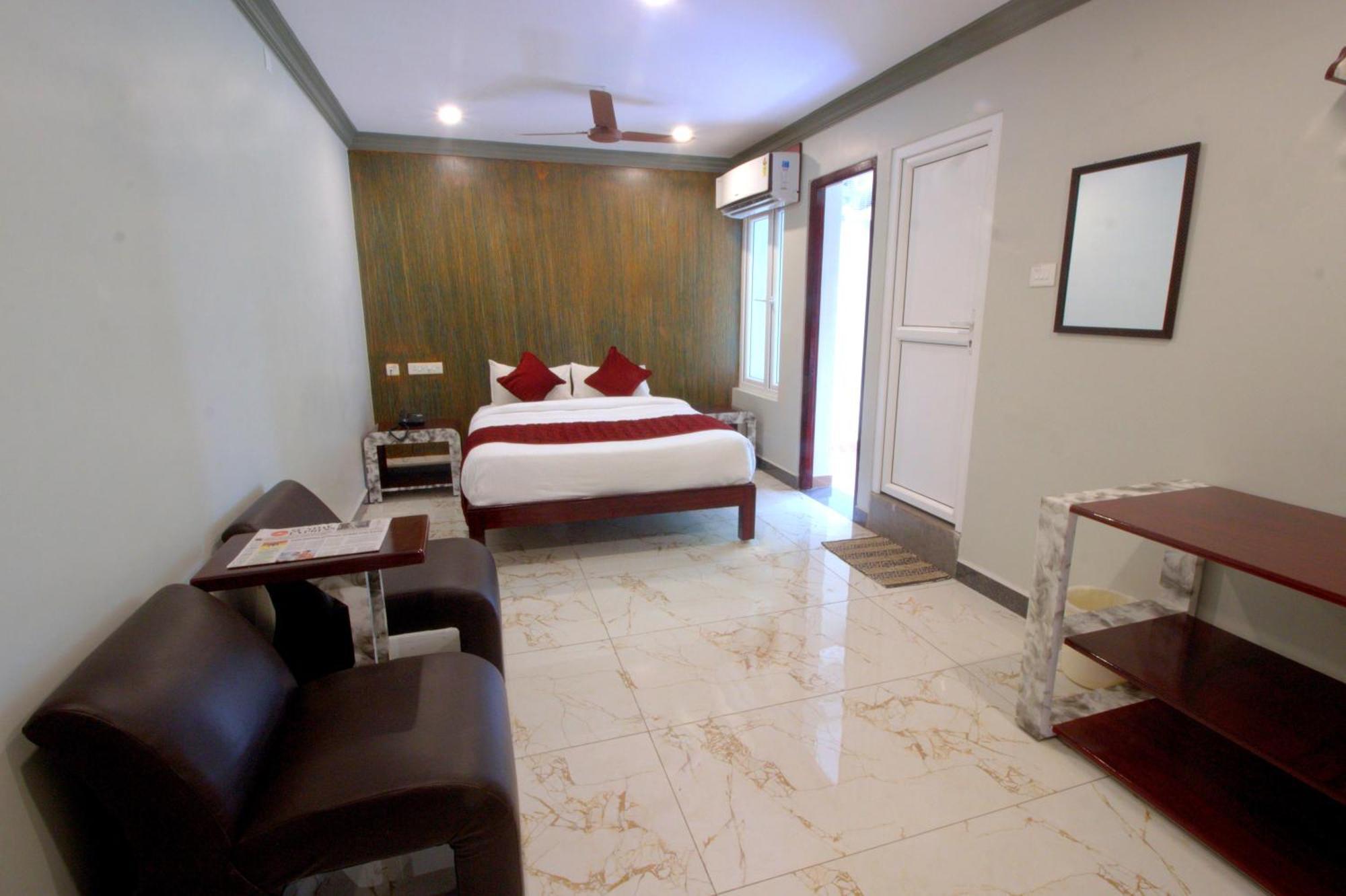 Serenity Sands Beach Resort بونديتْشيري المظهر الخارجي الصورة